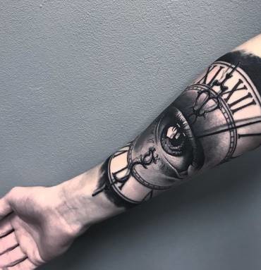 clock eye roses costume tattoo design by deepak vetal at lillys fine tattoo  studio #clock #clocktattoo #clocks #eye #eyetattoo #rose #... | Instagram